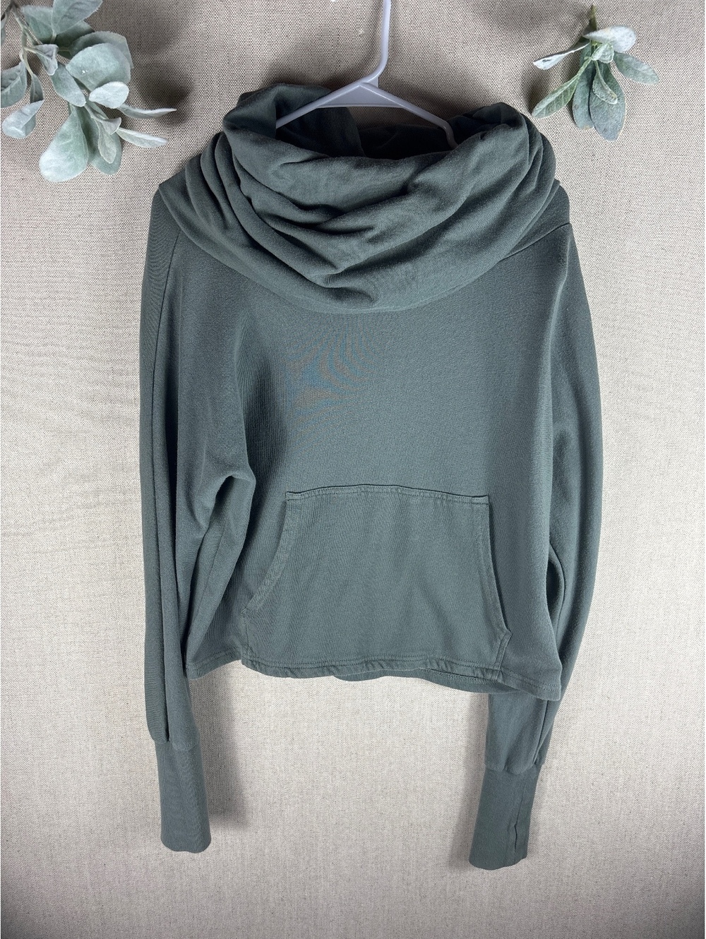 Z Supply > Green Cowl Neck Thumb Hole Sweatshirt Extra Small